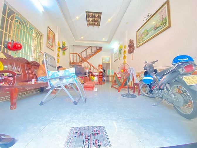 Hình ảnh Nhà Khu Phân Lô– Lê Văn Quới - 9 X 20m –Chỉ 8,6 Tỷ-Cực Hiếm