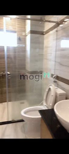 Hình ảnh Căn studio_45m2_cửa sổ to_đủ nội thất_free dọn p ở bên vân đồn quận 4