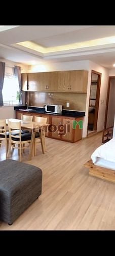Hình ảnh Căn studio_45m2_cửa sổ to_đủ nội thất_free dọn p ở bên vân đồn quận 4