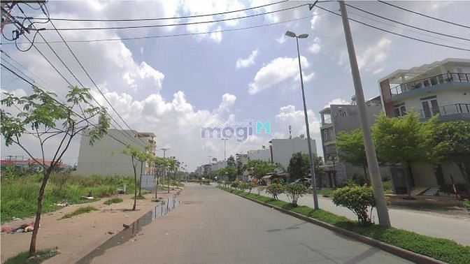 Hình ảnh Cần bán lô đất trong KDC Trung Sơn, Bình Hưng, Bình Chánh. DT 5x16m