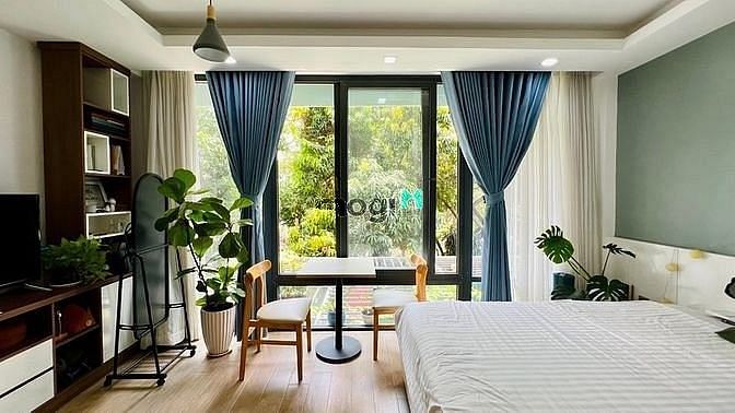Hình ảnh Mb6623 nạp rút nhanh chóng 1pn CỬA SỔ LỚN có VIEW ĐẸP ngay đầu đường THẢO ĐIỀN