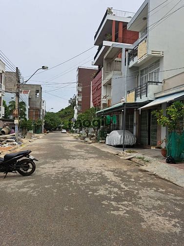 Hình ảnh ngộp bank bán gấp lô đất-DT68m2 mặt tiền Vũ Hữu-sát biển chỉ 2 tỷ 9.