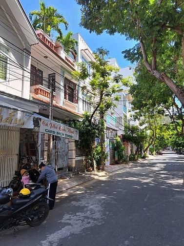 Hình ảnh ngộp bank bán gấp lô đất-DT68m2 mặt tiền Vũ Hữu-sát biển chỉ 2 tỷ 9.
