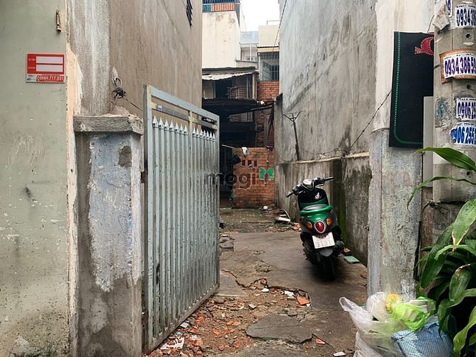 Hình ảnh Đất Hiếm 161m2 Đ.Ng.Trãi Q1- Bán đi Nước Ngoài