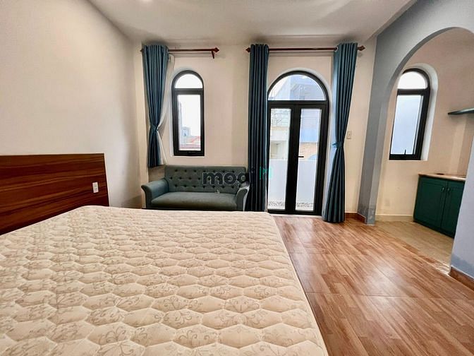 Hình ảnh Khai trương CHDV Studio cửa sổ , ban công đường Hoàng Hoa Thám , BT