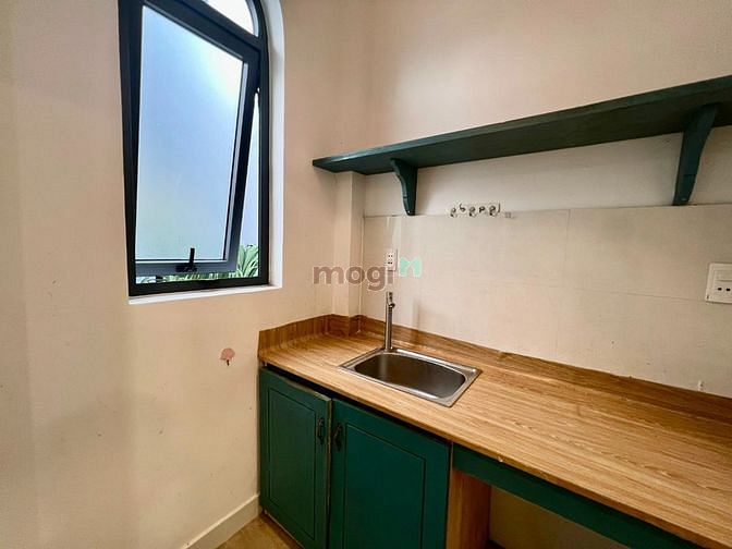 Hình ảnh Khai trương CHDV Studio cửa sổ , ban công đường Hoàng Hoa Thám , BT
