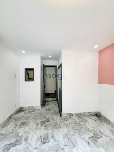 Hình ảnh Cần bán nhà quận 5 65m2 SHR sang tên công chứng nhanh lẹ