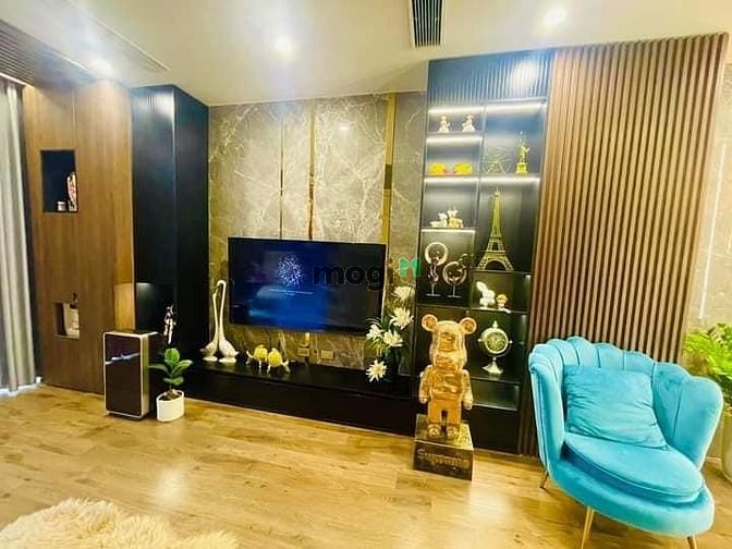 Hình ảnh Cực Hiếm Đống Đa 3.2 Tỷ_32m2*5Tầng_20M Ra Ô Tô
