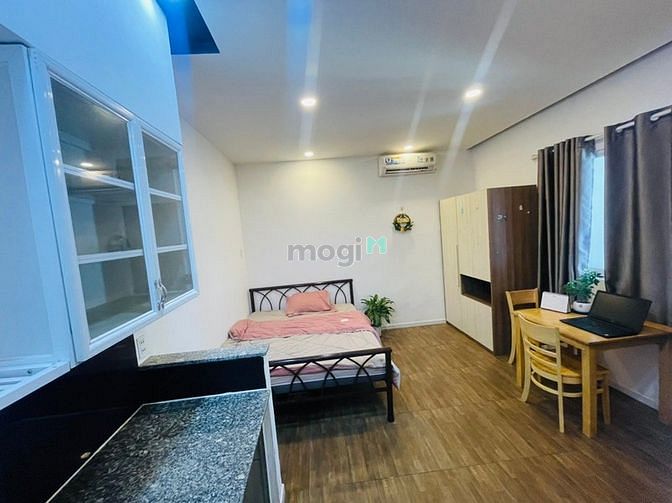 Hình ảnh Cho Thuê CHDV Full Nội Thất Kế Sân Bay Vào Ở Liền