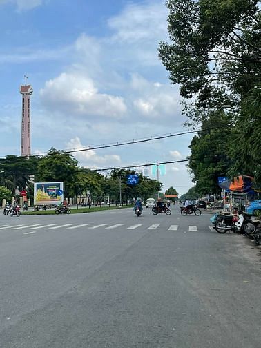 Hình ảnh Cho thuê nhà cấp 4 mặt tiền Vành Đai Trong