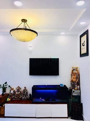 Hình ảnh Bán nhà HXH, SHR Đất Thánh, Tân Bình, 64m2, ngang 5.5m, Giá Rẻ