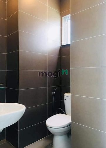 Hình ảnh Bán nhà HXH, SHR Đất Thánh, Tân Bình, 64m2, ngang 5.5m, Giá Rẻ