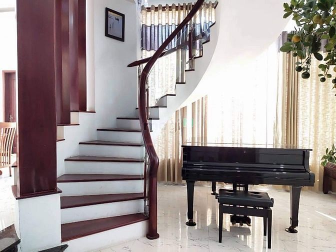 Hình ảnh Bán gấp biệt thự Q8 234m lô góc chỉ 19.5 tỷ.