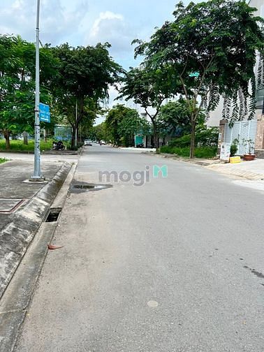 Hình ảnh Sang lô đất đường Trục 30, p13, Bình Thạnh. Có sổ. 120m2.
