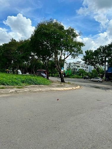 Hình ảnh Sang lô đất đường Trục 30, p13, Bình Thạnh. Có sổ. 120m2.