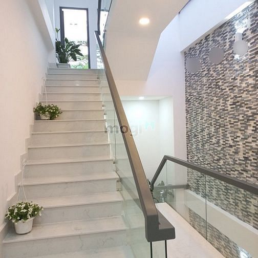 Hình ảnh Hoàng Hoa Thám - Bình Thạnh - 66m2 - 4 tầng - mới 100% - chỉ 8.7tỷ