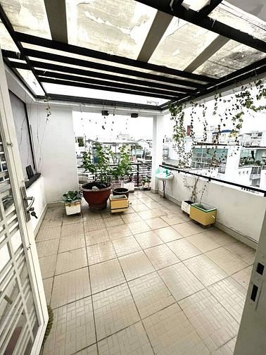 Hình ảnh Nhà hẻm xe hơi quận tân bình sổ đẹp