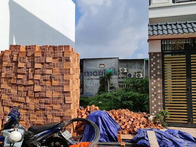 Hình ảnh Bán đất Quận 9 , đường lê văn việt , 67m2 , đường 10m,chỉ 4.1 tỷ