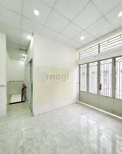Hình ảnh Nhà đẹp sáng chói lung linh quận 12