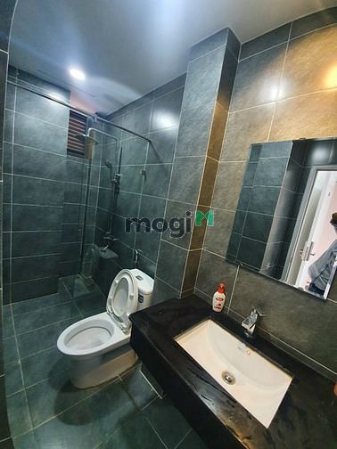 Hình ảnh Cho Thuê Căn Hộ Gần Chợ Bà Chiểu Cửa Sổ View Siêu Thoáng