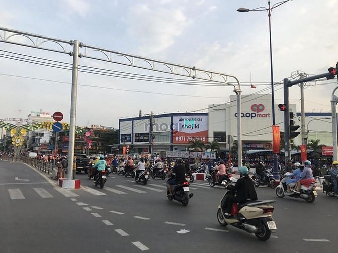 Hình ảnh Chỉ 55tr/m2 đất đường Quang Trung(Coopmart XLHN) Quận 9