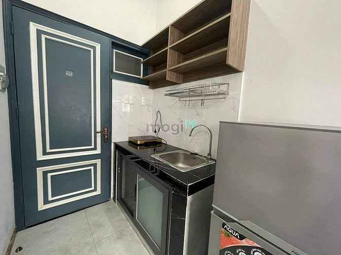Hình ảnh Chung cư có gác đầy đủ nội thất ngay Ngã Tư Bảy Hiền