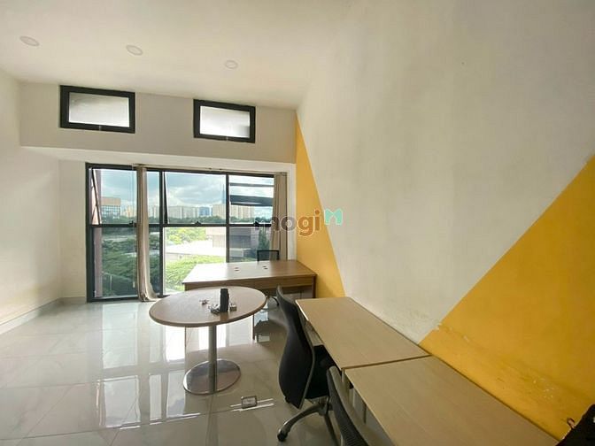 Hình ảnh Văn phòng cho thuê Quận 2 The Sun Avenue, 10 triệu, 40m2, có nội thất