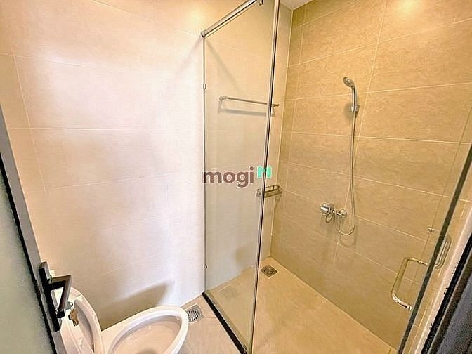 Hình ảnh Cho thuê phòng cao cấp gần Etown có vách ngăn, ban công thoáng mát