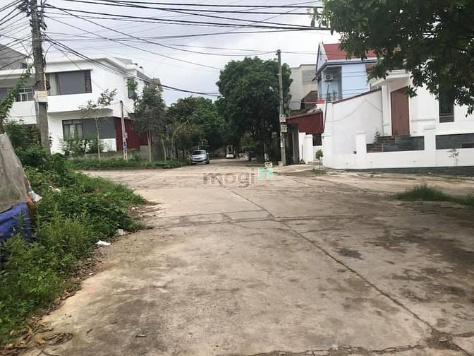 Hình ảnh Đất chính chủ - Gần nút giao QL51 (Phước Tân) - 80m2 - 700 triệu - SHR