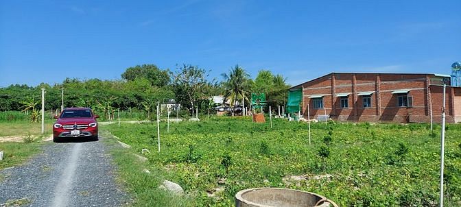 Hình ảnh Đất chợ chính chủ giá rẻ Tân Châu
