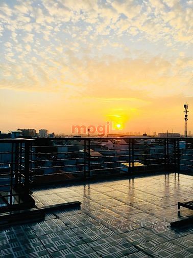 Hình ảnh KTX sinh viên ĐHCN đi bộ chỉ 200m