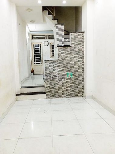 Hình ảnh Cho thuê nhà hẻm Nguyễn Văn Cừ 4pn 2wc Q5