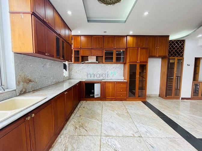 Hình ảnh Cho thuê penthouses 2 tầng view kênh, và thành phố giáp quận 3