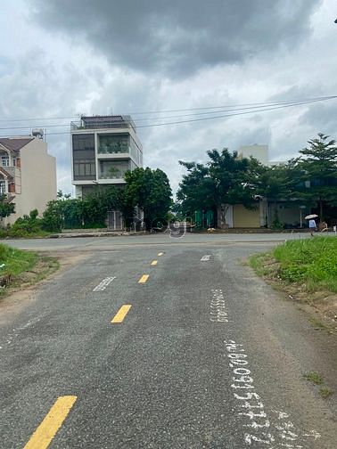 Hình ảnh Duy nhất 3 lô đất đường Trương Văn Bang, Thạnh Mỹ Lợi, quận 2.