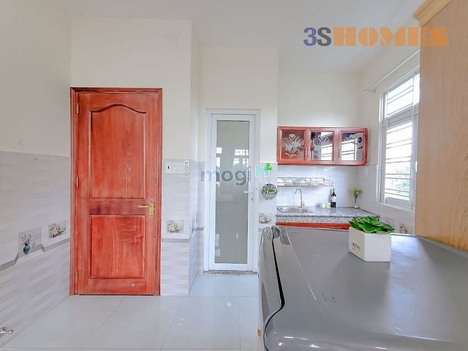 Hình ảnh CHDV FuLL Nội Thất cao cấp_ Ban công rộng thoáng_Cách sân bay chỉ 500M