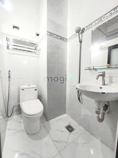 Hình ảnh Phòng mới xây FULL nội thất sát bên đại học Văn Hiến