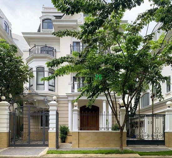 Hình ảnh CC bán biệt thự Q2 khu Compound Thảo Điền 1, 900m2, 4 tầng, 209 tỷ