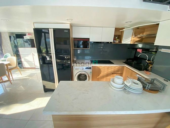 Hình ảnh Bán (Đất)góc 2MT Ngay Quốc Hương - Thảo Điền-xây 7 tầng 6,4x21m-25 tỷ