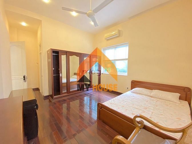 Hình ảnh Villa Thảo Điền sân vườn 400m2 nội thất đẹp 4000$