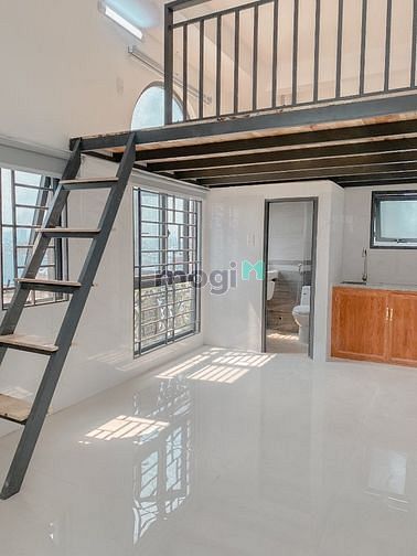 Hình ảnh Còn 3 phòng gác lửng trong toà nhà thang máy cao cấp