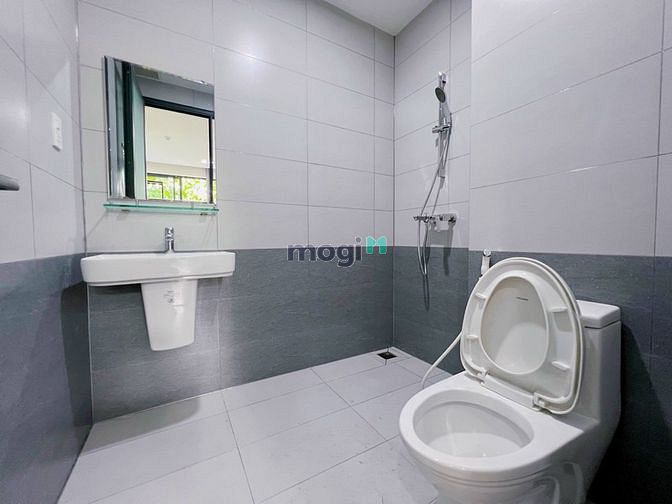 Hình ảnh Mb6623 nạp rút nhanh chóng Balcony_Full nội thất_ Đối diện Etown
