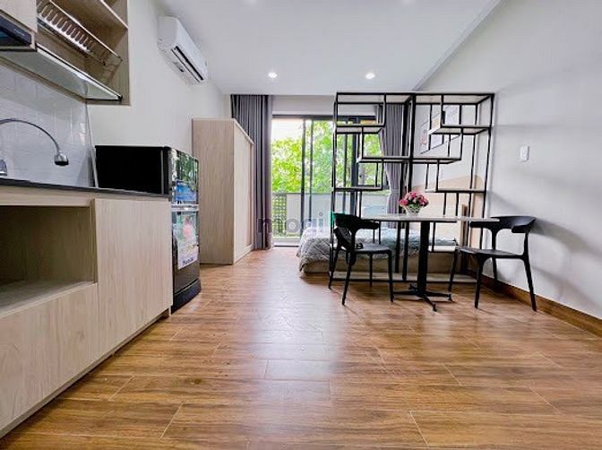 Hình ảnh Căn Hộ Mới Full Nội Thất Có Bancol Ngay Cộng Hoà