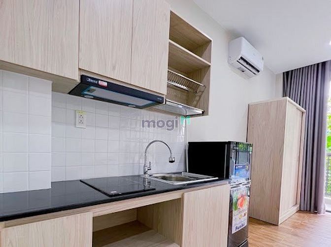 Hình ảnh Căn Hộ Mới Full Nội Thất Có Bancol Ngay Cộng Hoà