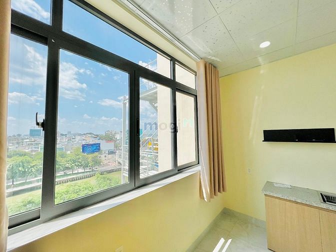 Hình ảnh CHDV 1 Phòng ngủ, full nội thất, ngay Quận 1.