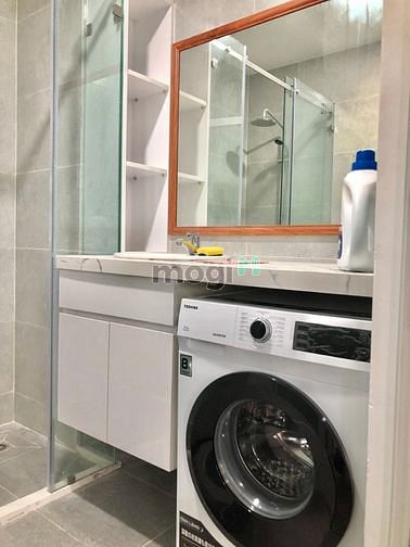 Hình ảnh Siêu Phẩm Bancony Gần Sân Bay New 100%