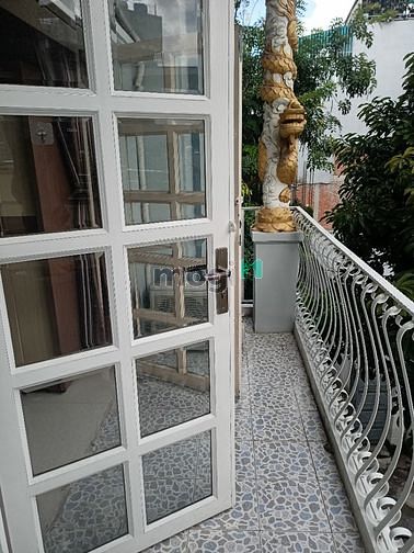 Hình ảnh Ban công full nội thất 5tr5 HIẾM