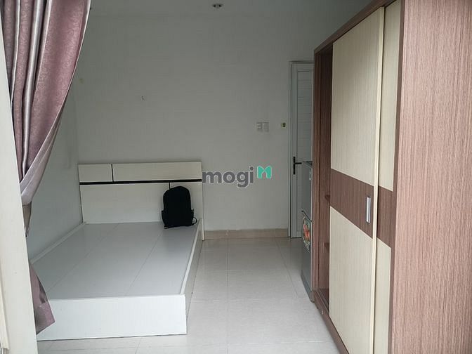 Hình ảnh Ban công full nội thất 5tr5 HIẾM