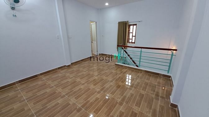 Hình ảnh NHÀ ĐẸP TRUNG TÂM QUẬN 4 - ĐẦY ĐỦ TIỆN ÍCH - 2 Tầng Chỉ Nhỉnh 3 Tỷ