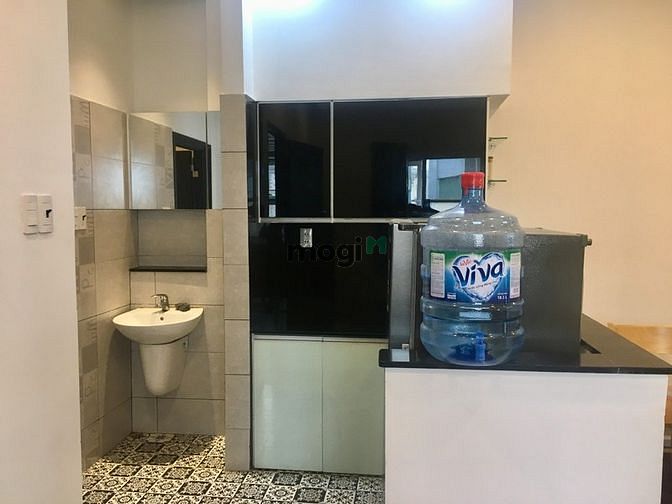 Hình ảnh Cho Thuê Căn Hộ Dịch Vụ ngay Ngã tư Lê Quang Định & Phạm Văn Đồng