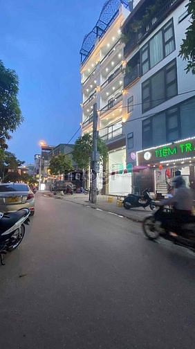 Hình ảnh Cho thuê toà nhà 7 tầng Minh Khai